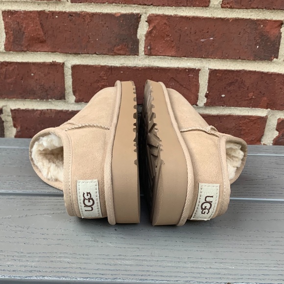 UGG Suede Classic Slippers - Picture 10 of 14